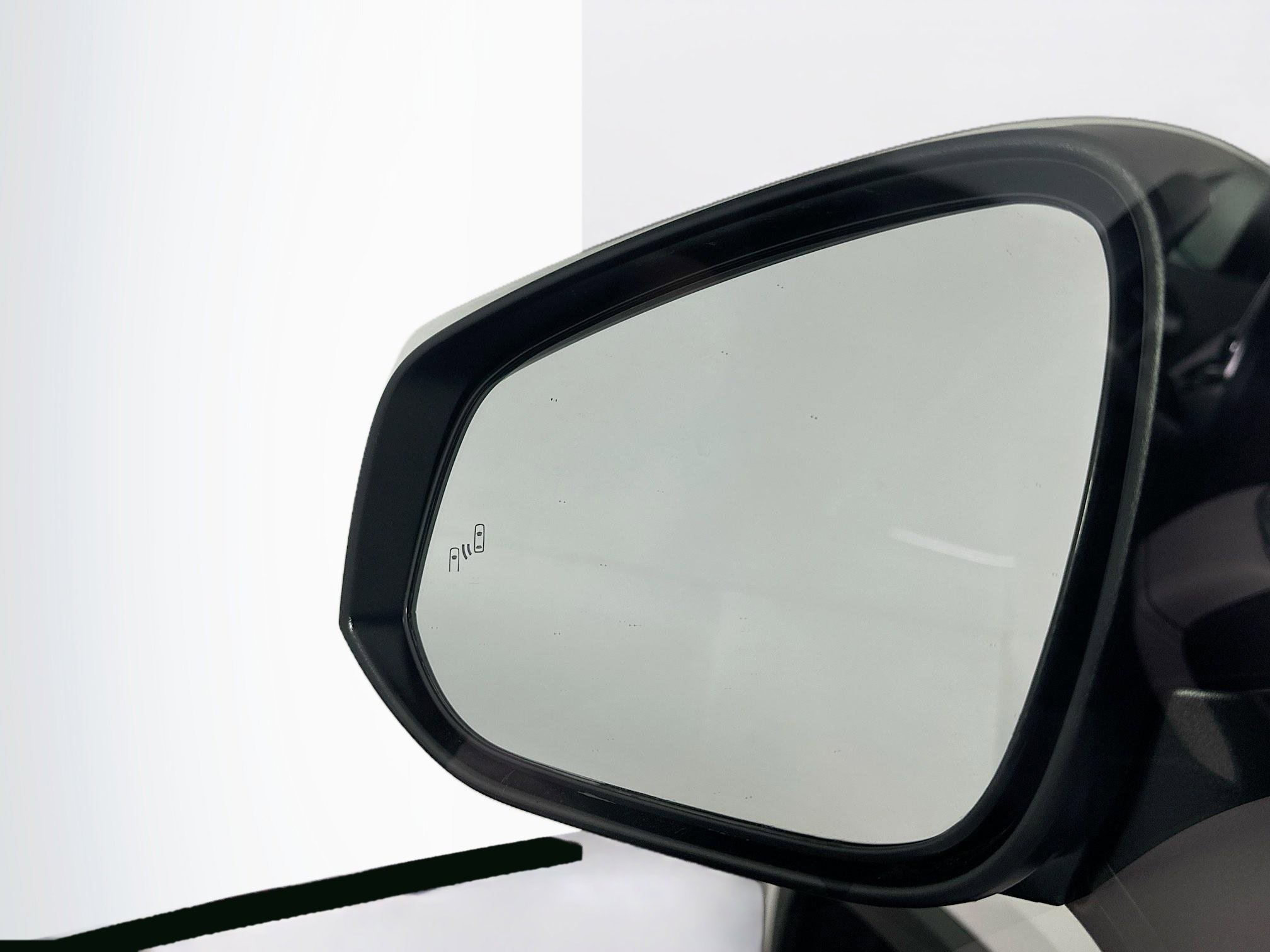 Used 2025 Toyota RAV4 XLE w/ Convenience Package image 16