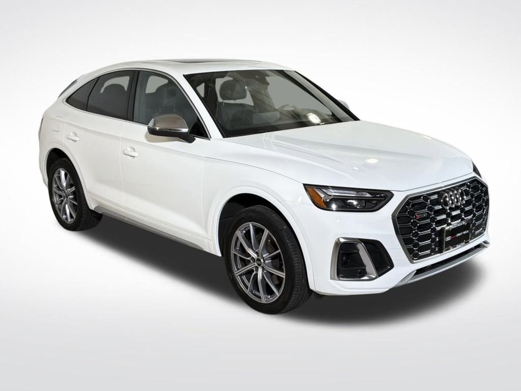 Used 2023 Audi SQ5 Premium w/ Convenience Package image 10