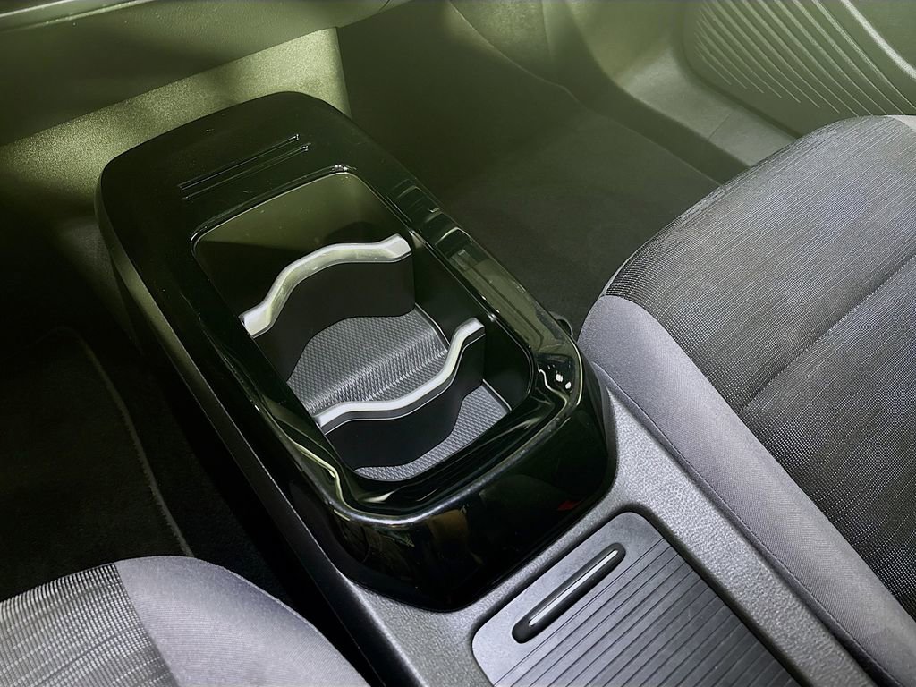 Used 2021 Volkswagen ID.4 Pro image 15