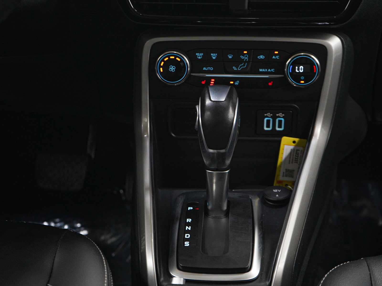Used 2019 Ford EcoSport Titanium FWD image 17