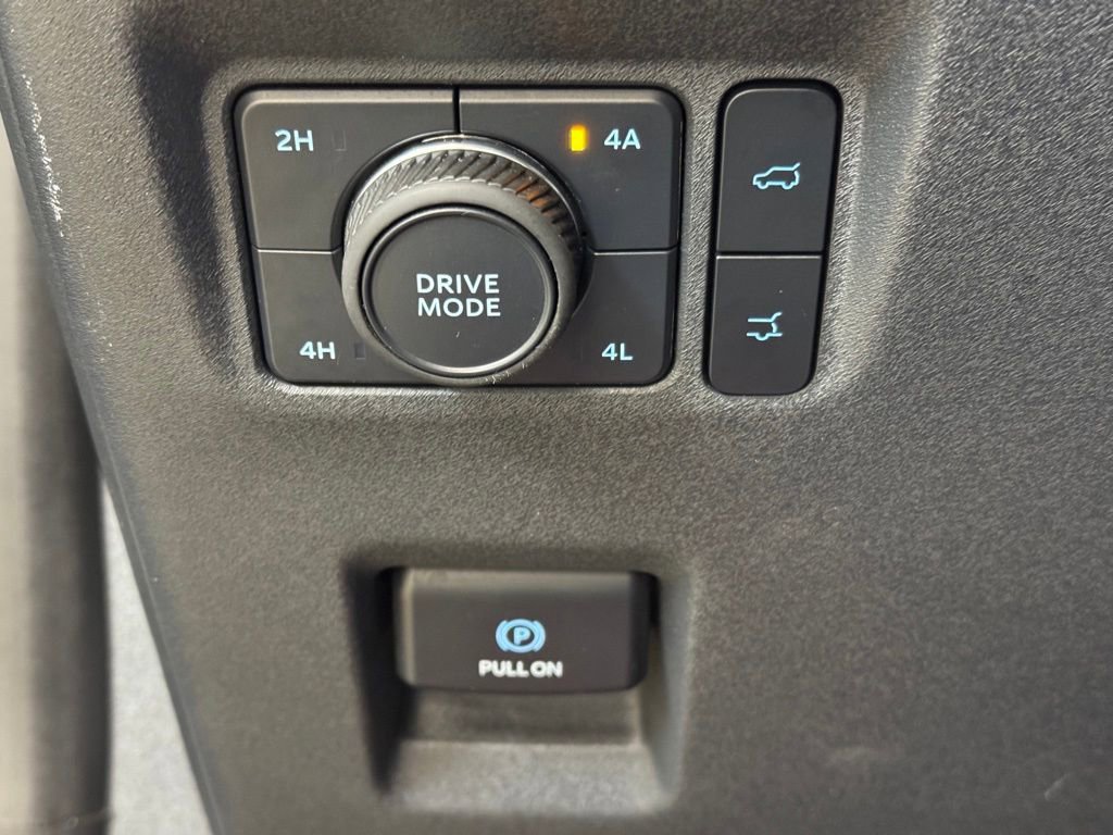 Used 2025 Ford Expedition Max Platinum image 33