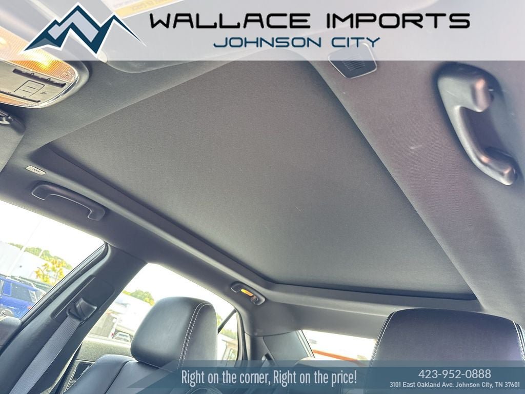 Used 2023 Chrysler 300 S w/ Comfort Group RWD image 14