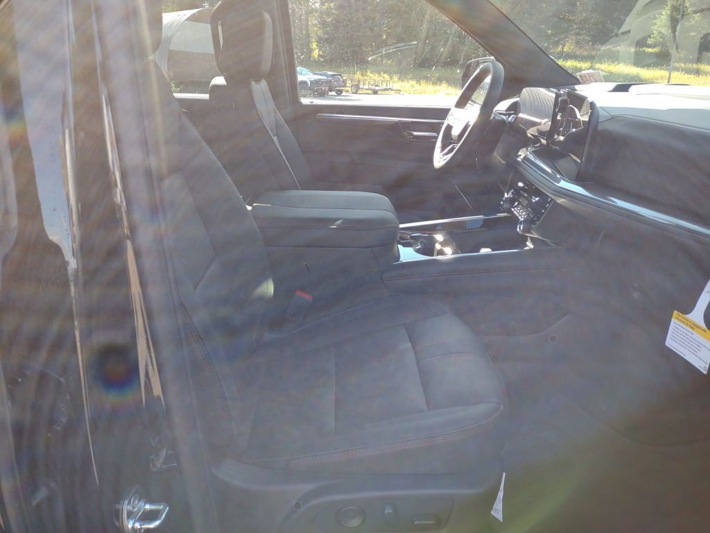 New 2026 Chevrolet Tahoe RST w/ Comfort Package image 18