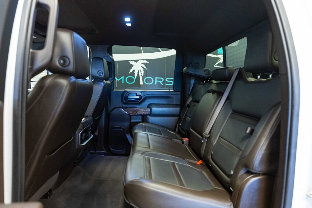 Used 2020 GMC Sierra 2500 Denali w/ Denali Ultimate Package image 14