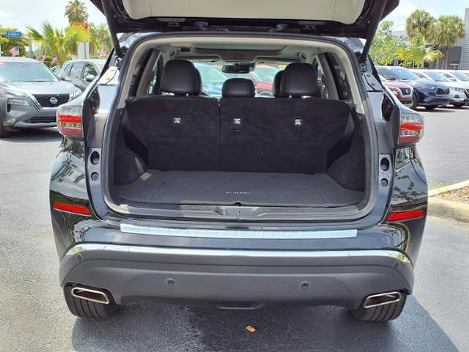 Used 2019 Nissan Murano Platinum image 25