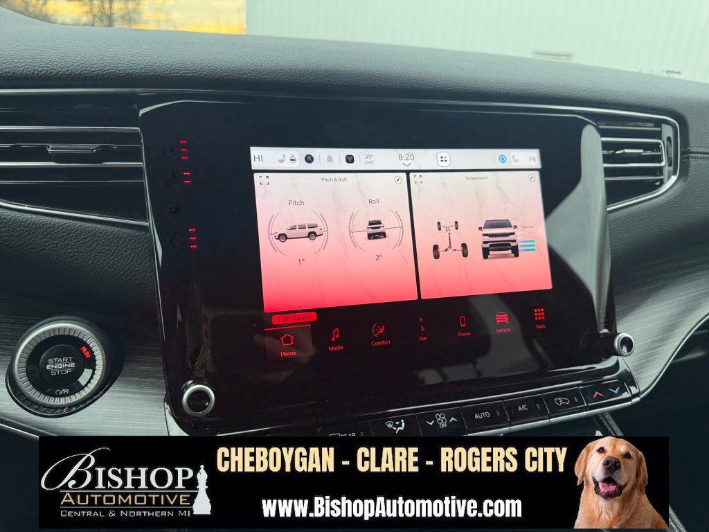 Used 2024 Jeep Wagoneer L Series III w/ Flexible Seating Group image 30