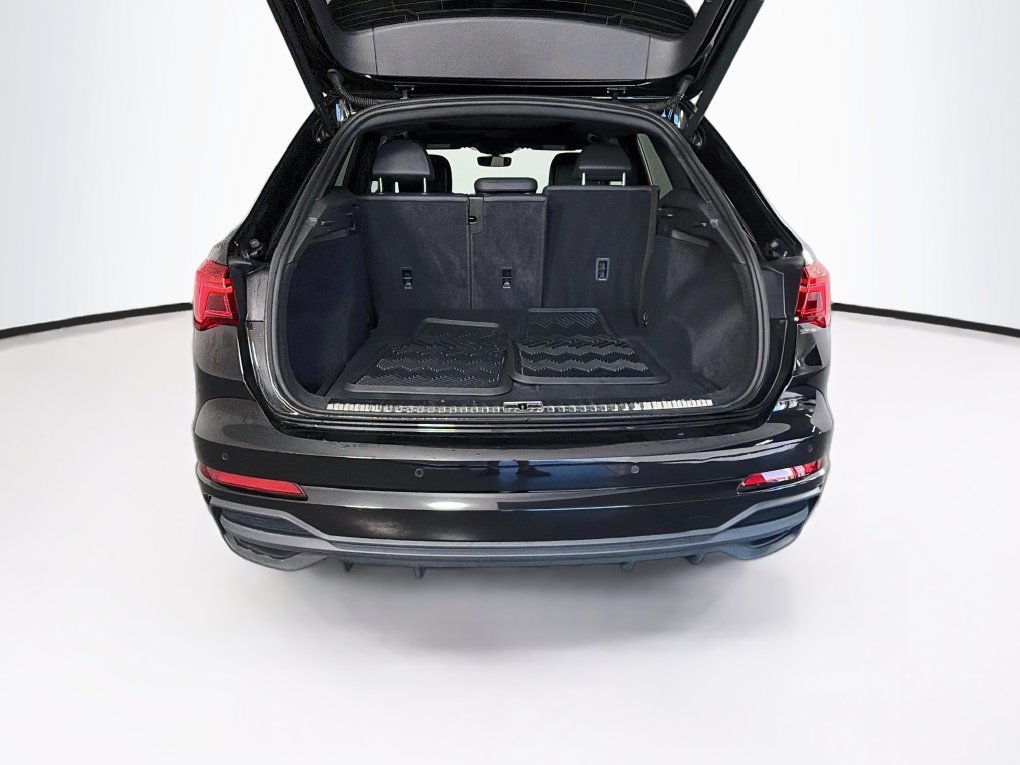 Used 2023 Audi Q3 2.0T Premium AWD/4WD image 25