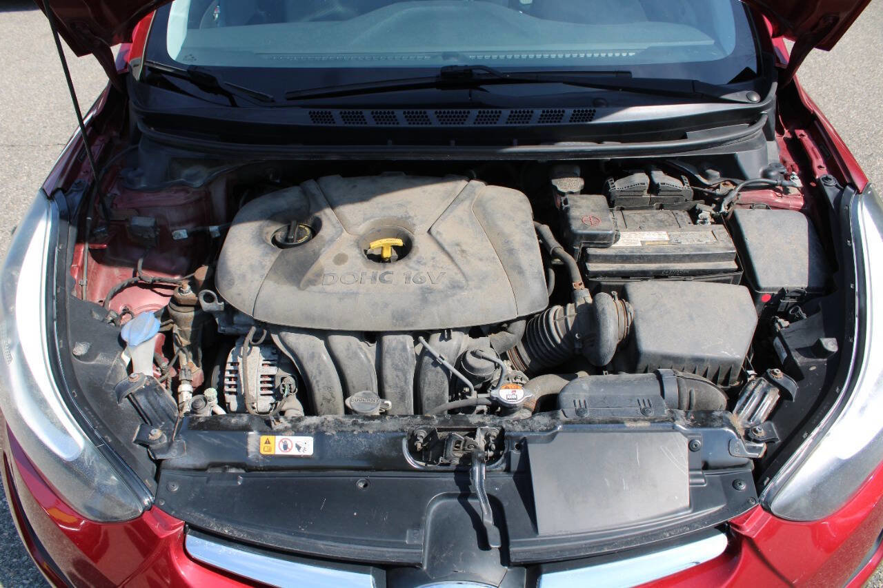 Used 2016 Hyundai Elantra SE image 14