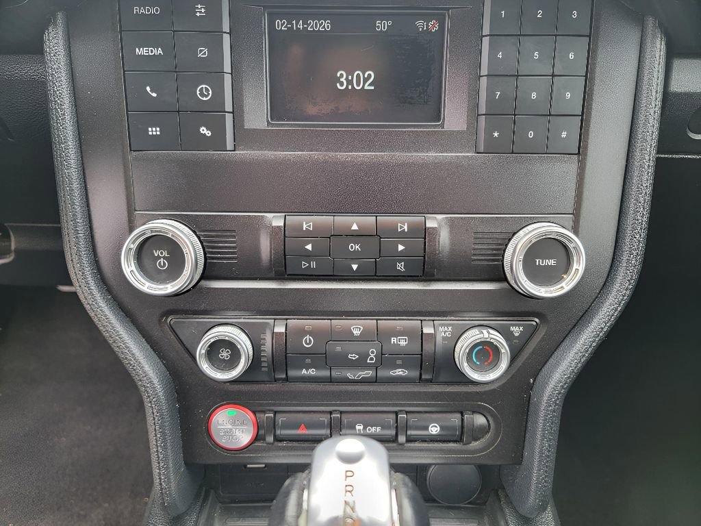 Used 2019 Ford Mustang Coupe image 16