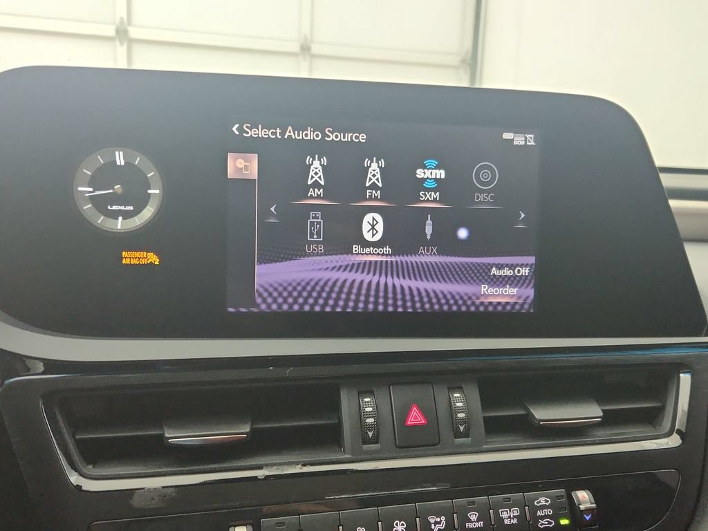 Used 2022 Lexus ES 250 F Sport w/ Accessory Package 2 AWD/4WD image 26