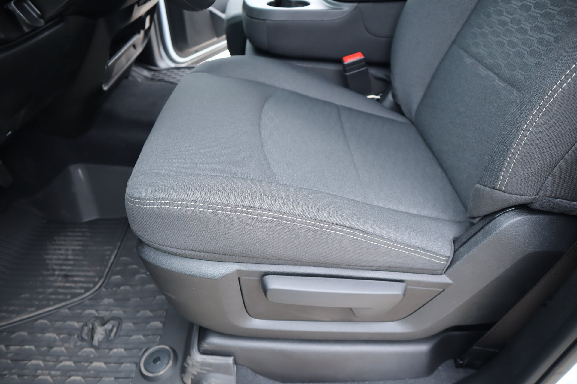New 2027 RAM 3500 Tradesman AWD/4WD image 12