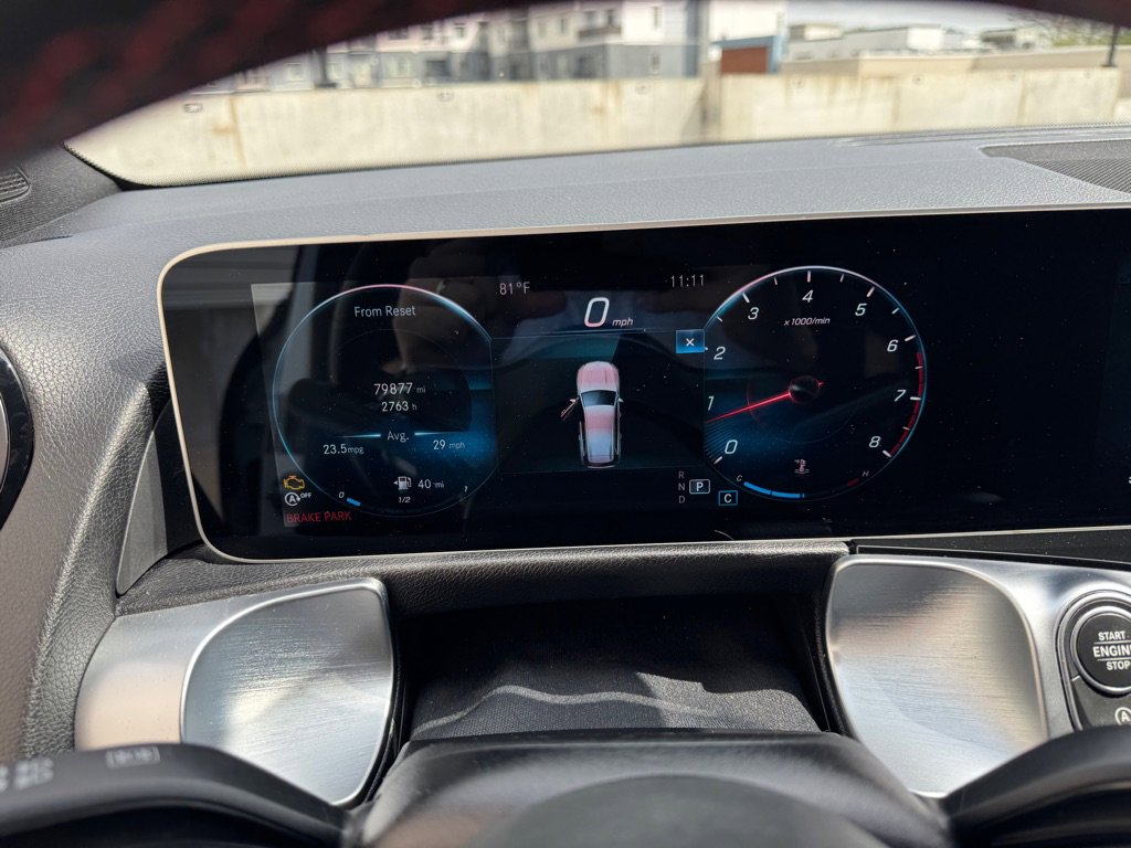 Used 2021 Mercedes-Benz GLB 250 4MATIC image 17