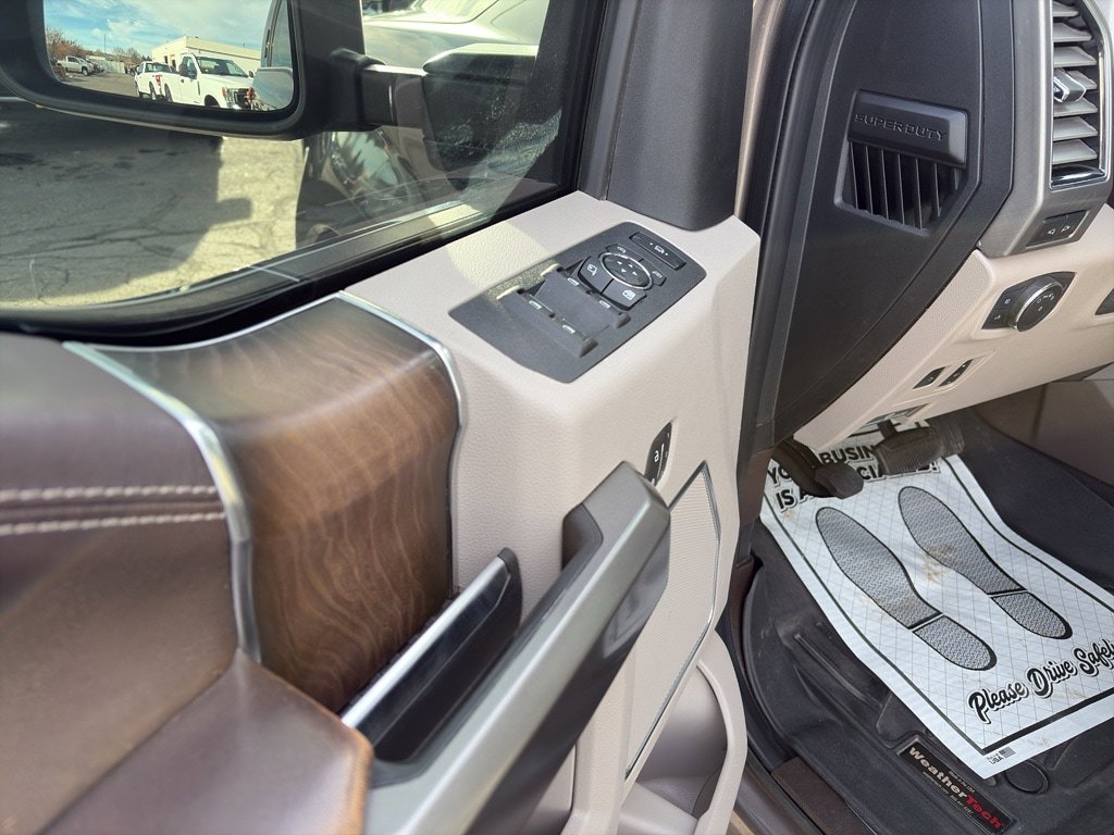 Used 2019 Ford F250 Limited w/ FX4 Off-Road Package AWD/4WD image 12
