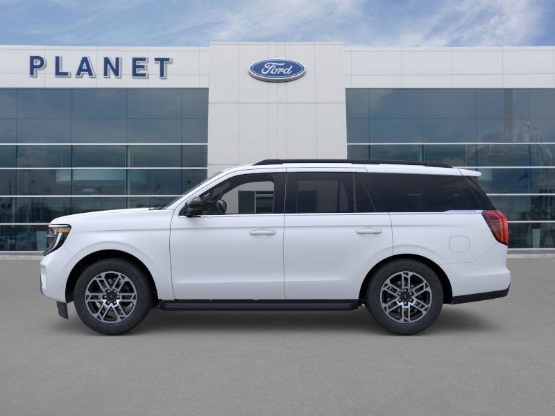 New 2025 Ford Expedition Active RWD image 3