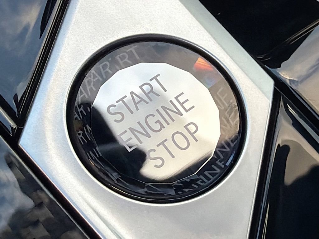 Used 2026 BMW X6 M60i image 37