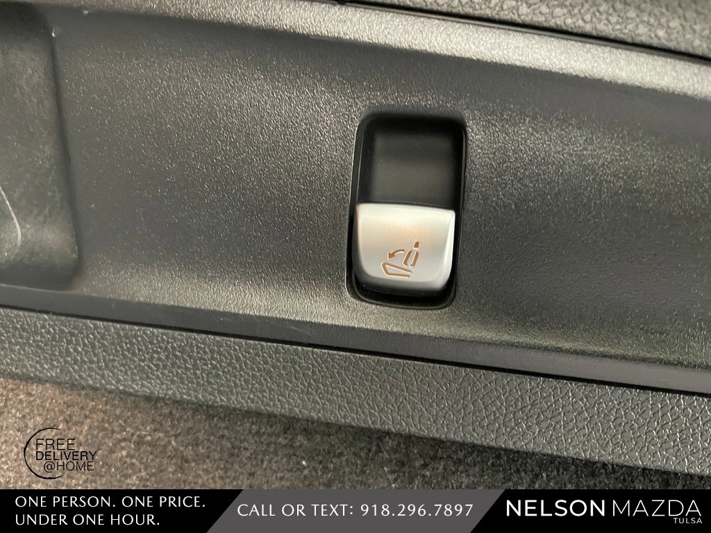 Used 2021 Mercedes-Benz GLC 300 4MATIC Coupe image 41