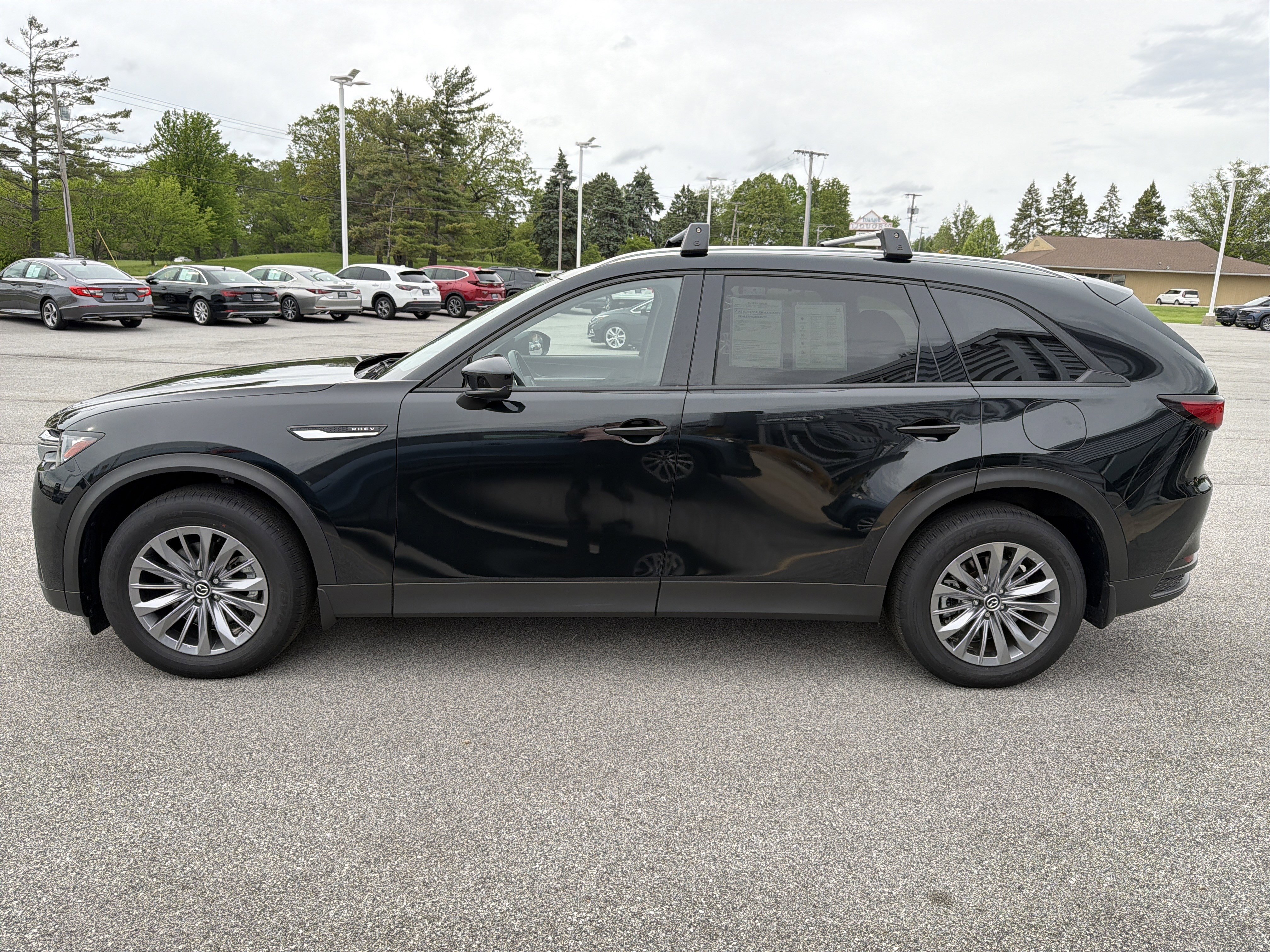 Certified 2025 MAZDA CX-90 Plug-In Hybrid w/ Preferred AWD/4WD image 6
