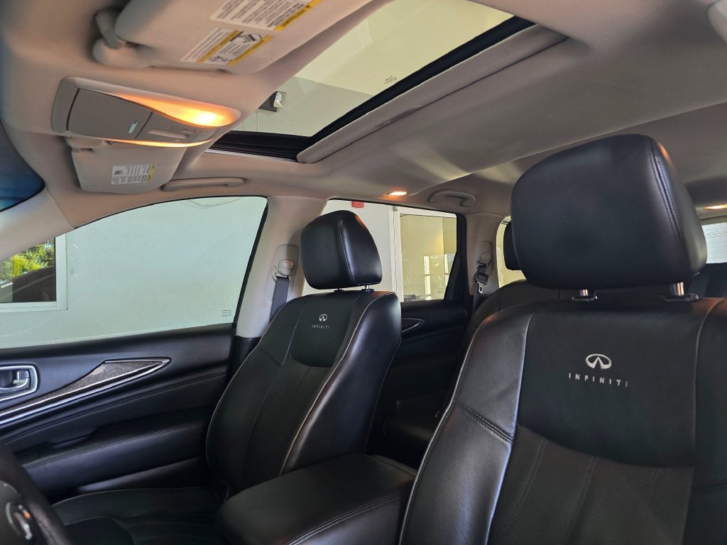 Used 2013 INFINITI JX35 AWD w/ Premium Pkg image 25