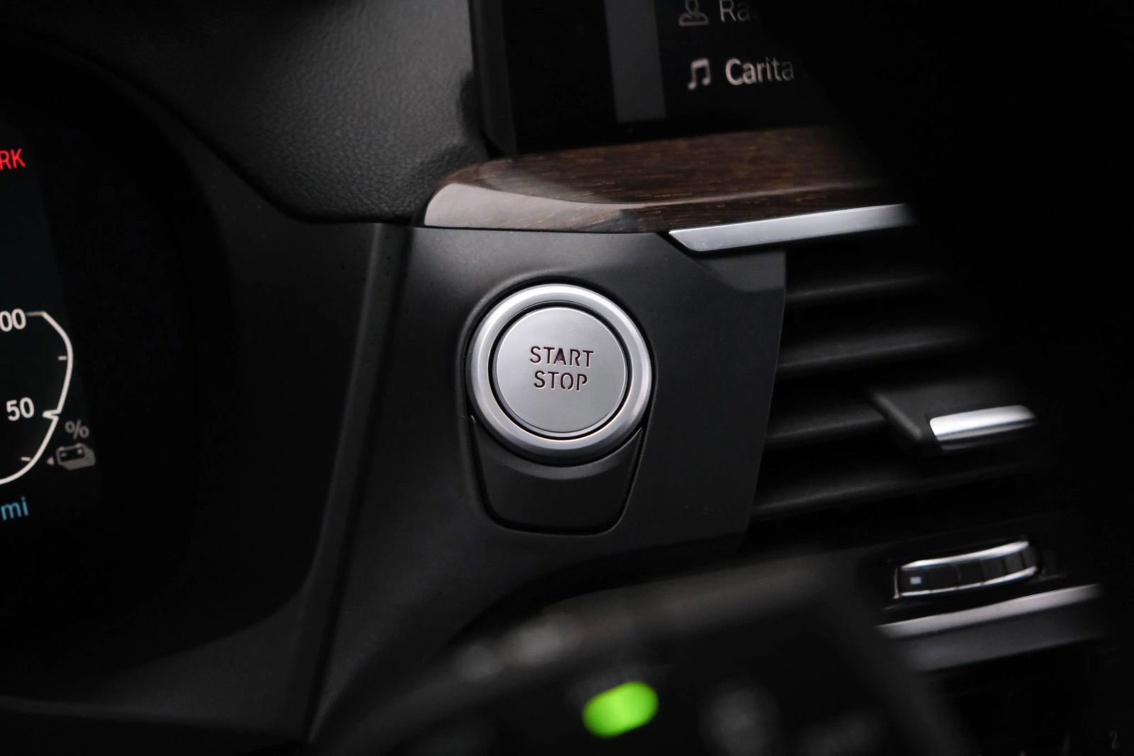 Used 2021 BMW X3 xDrive30e w/ Convenience Package (ZC2) image 37