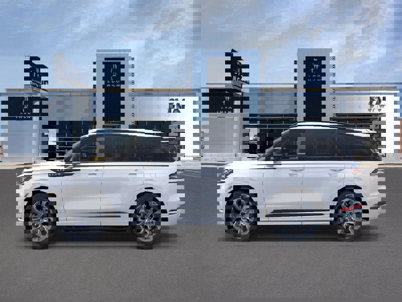 New 2025 Lincoln Aviator AWD w/ Jet Appearance Package image 3