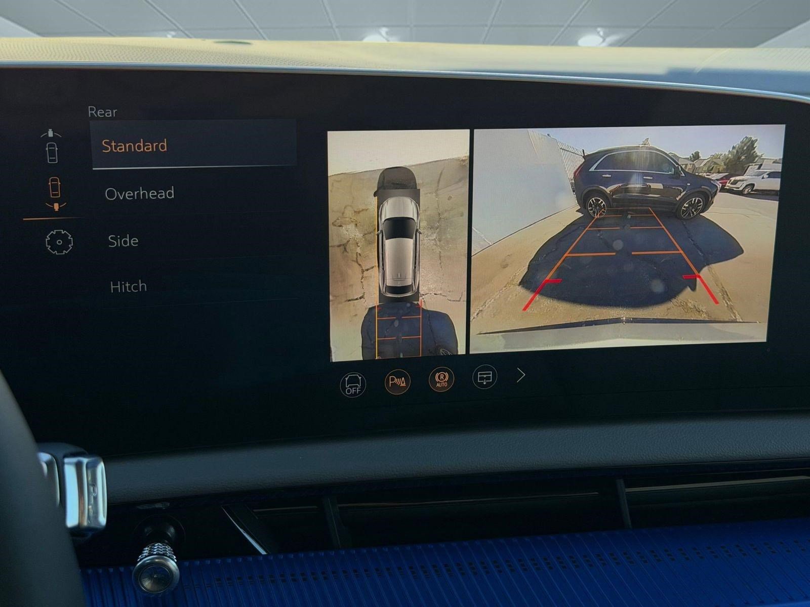 New 2026 Cadillac Optiq Luxury 1 image 24