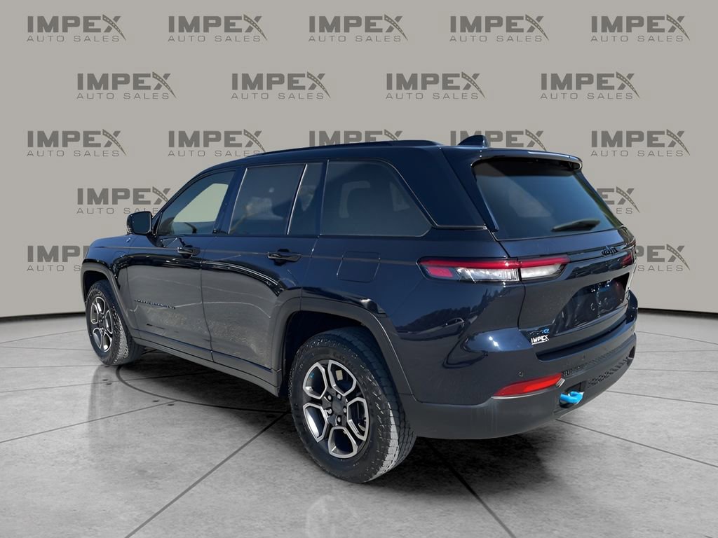 Used 2023 Jeep Grand Cherokee Trailhawk image 3