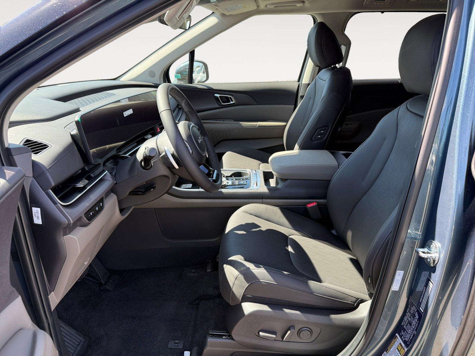 New 2026 Kia Carnival SX image 10