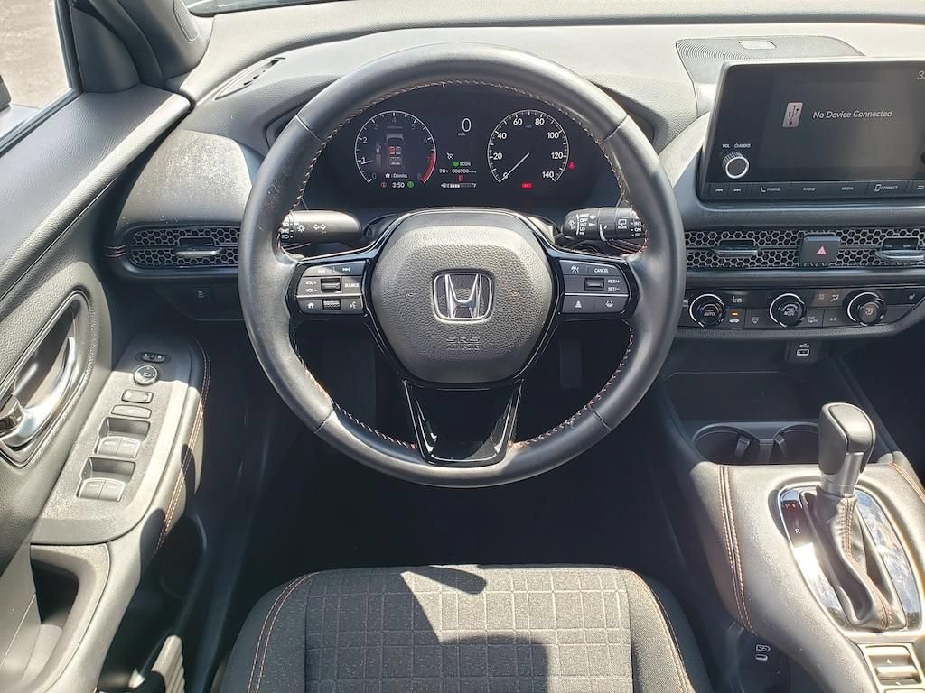 Used 2025 Honda HR-V Sport image 11