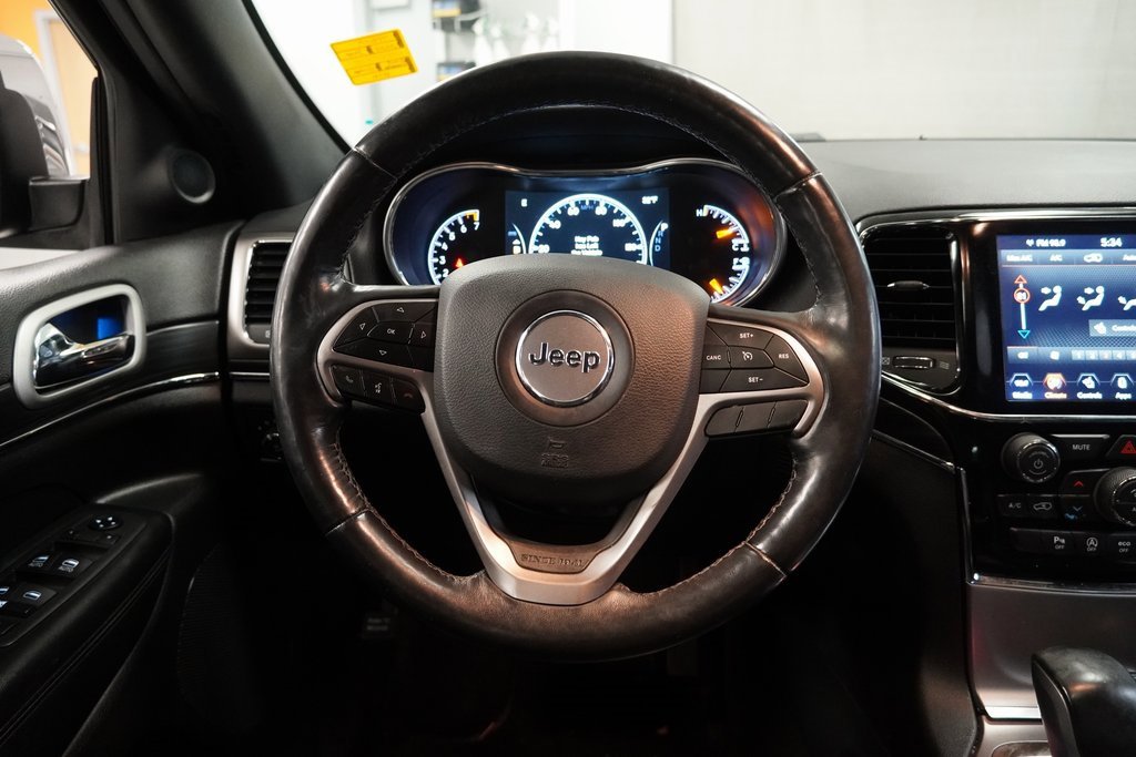 Used 2020 Jeep Grand Cherokee Limited image 19