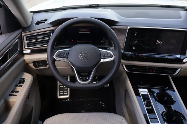 New 2026 Volkswagen Atlas SEL Premium R-Line image 15