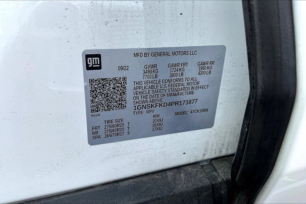 Used 2023 Chevrolet Suburban Premier AWD/4WD image 18