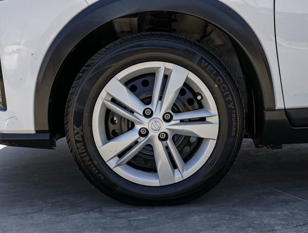Used 2024 Nissan Kicks S FWD image 11