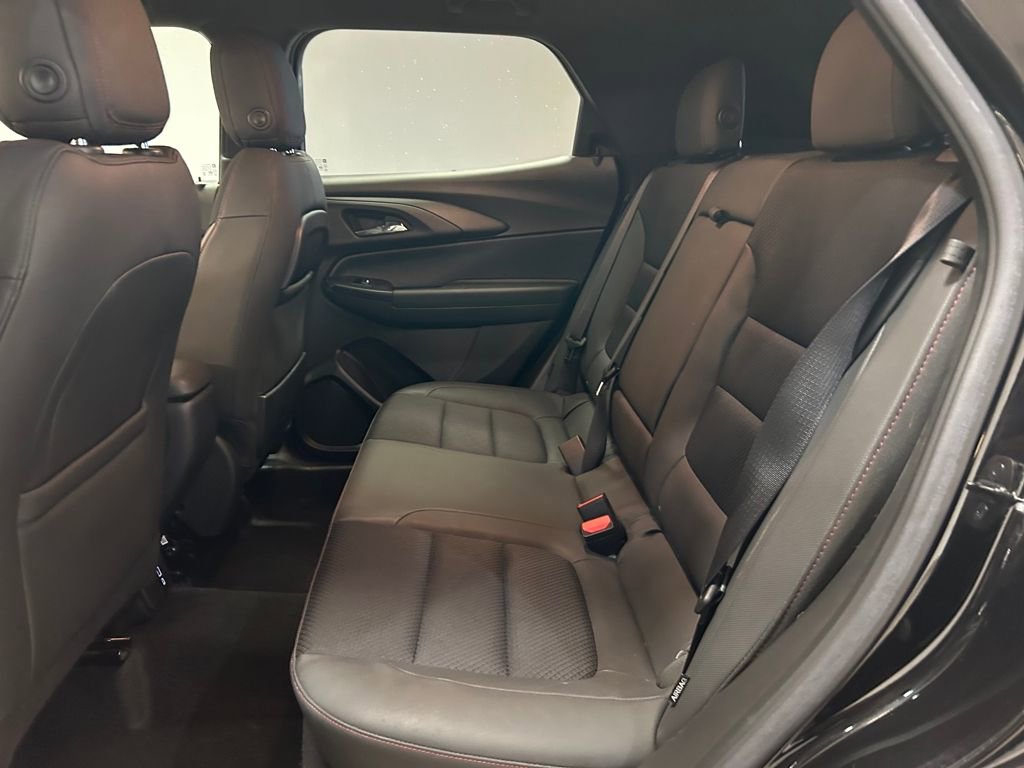 Used 2022 Chevrolet TrailBlazer RS w/ Technology Package image 22