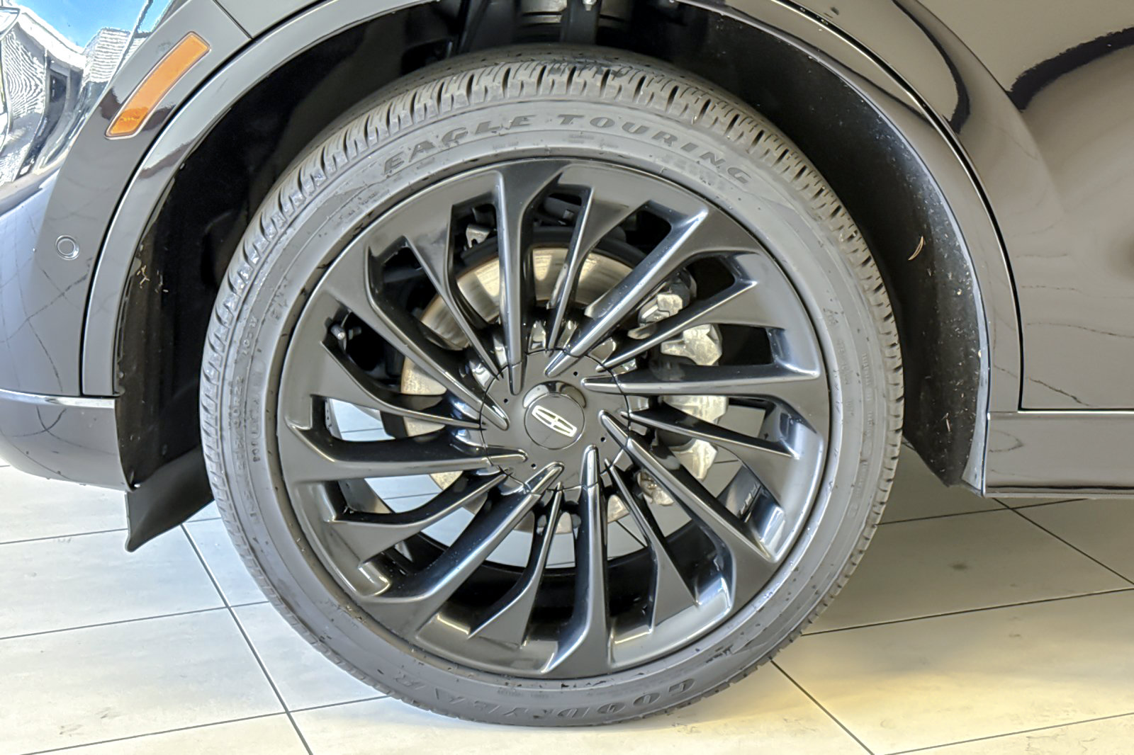 Certified 2023 Lincoln Aviator Reserve w/ Equipment Group 201A AWD/4WD image 28
