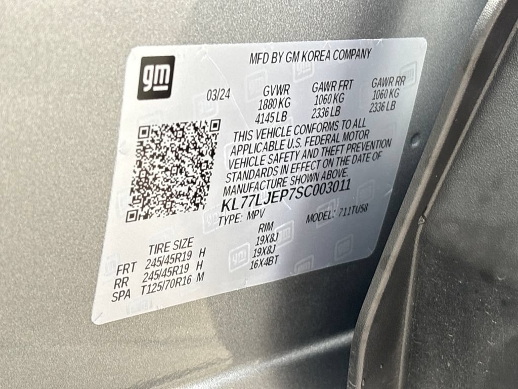 Used 2025 Chevrolet Trax RS w/ Driver Confidence Package FWD image 35