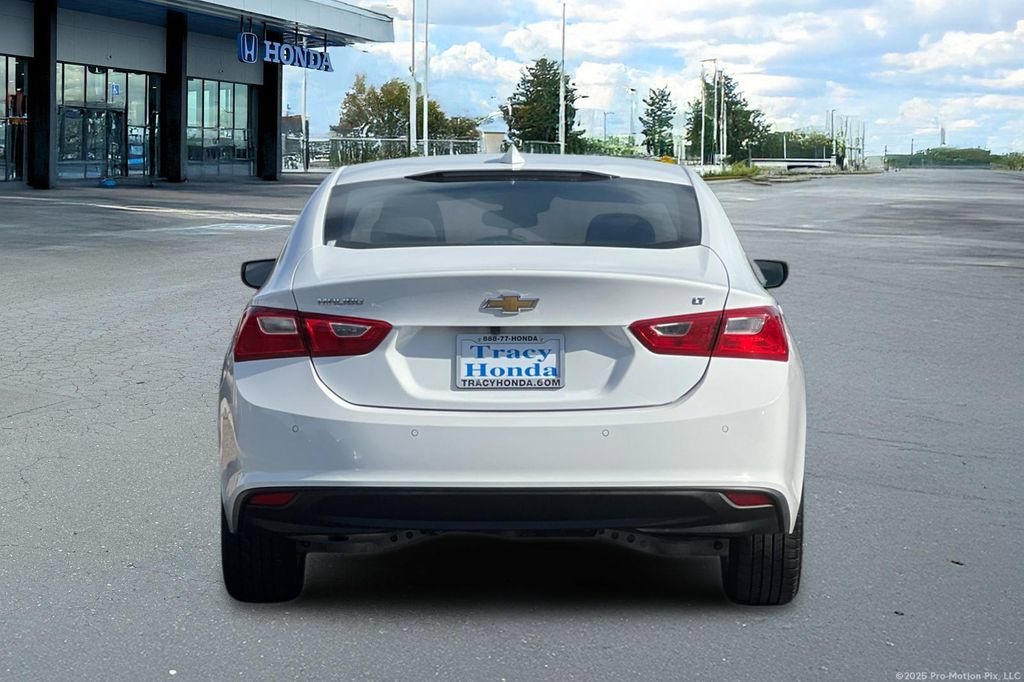 Used 2025 Chevrolet Malibu LT FWD image 8