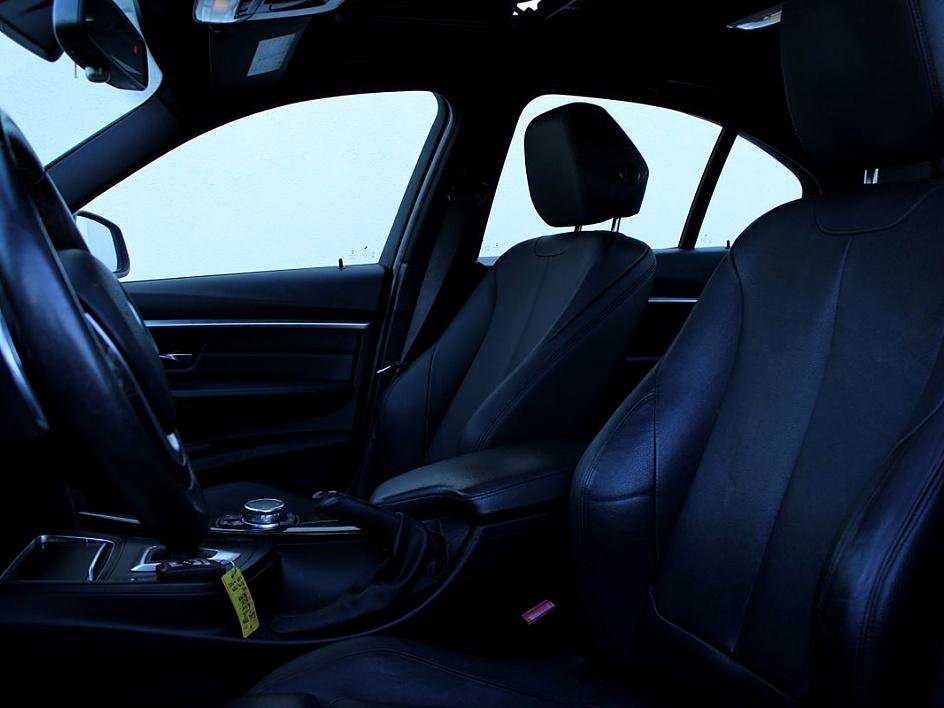 Used 2016 BMW 328i Sedan image 12