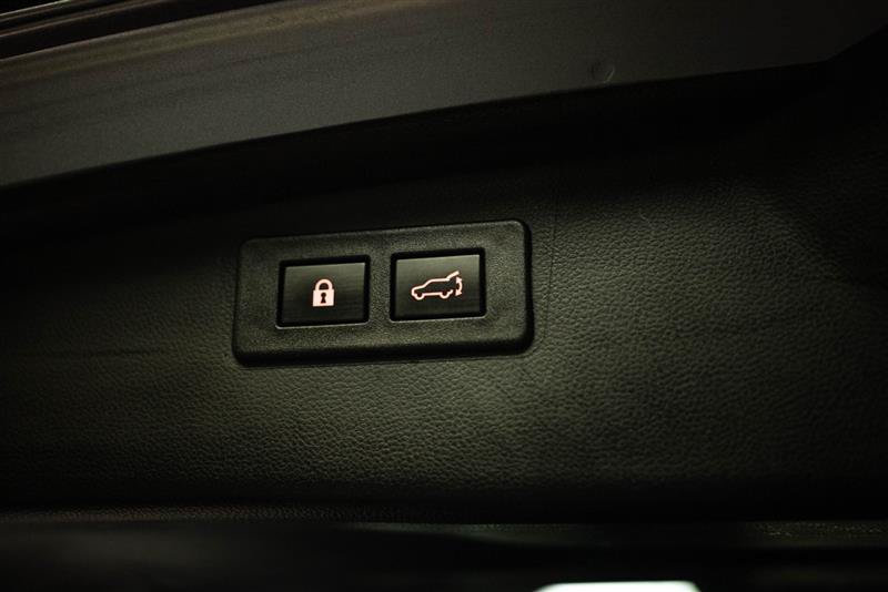 Used 2024 Subaru Outback Touring XT AWD/4WD image 8