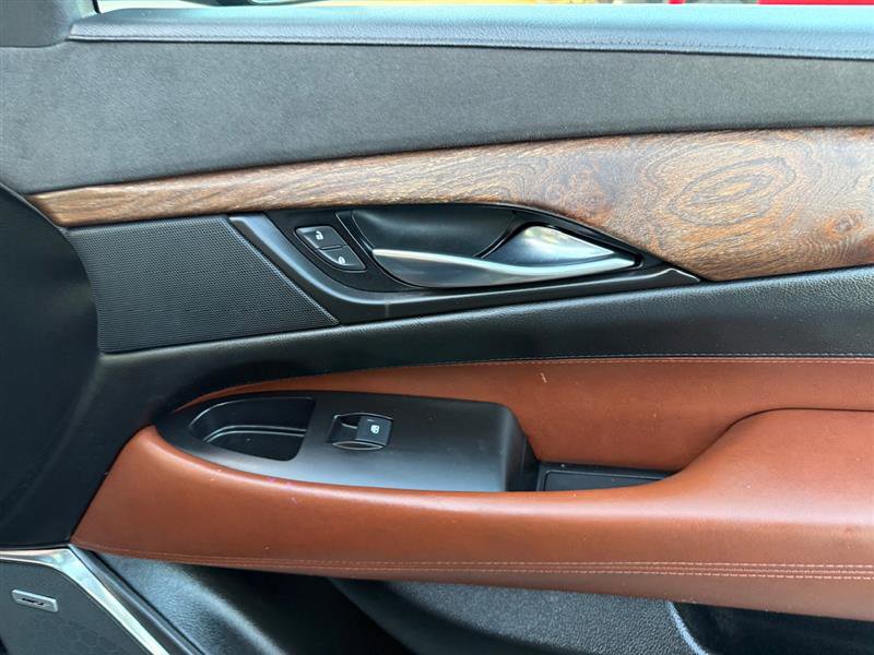 Used 2015 Cadillac Escalade ESV Luxury image 15