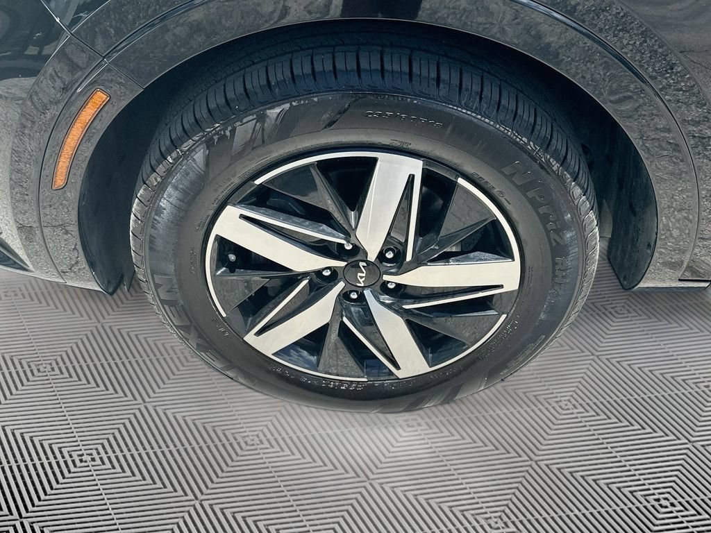 Used 2022 Kia Sorento S FWD image 33