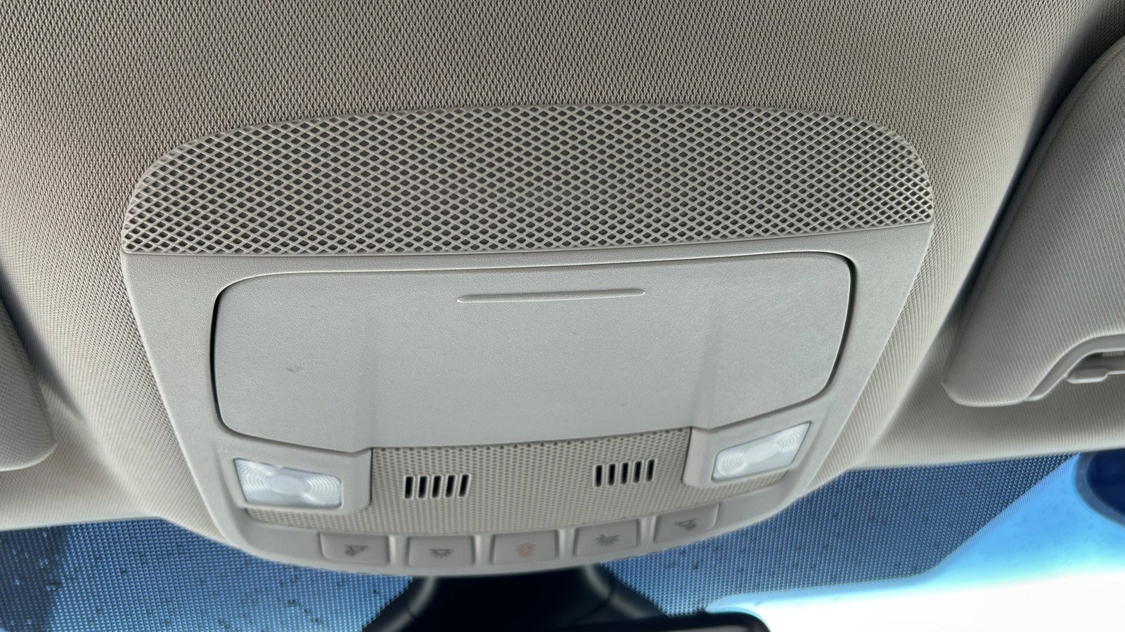 Used 2019 Ford Edge Titanium w/ Cold Weather Package image 39