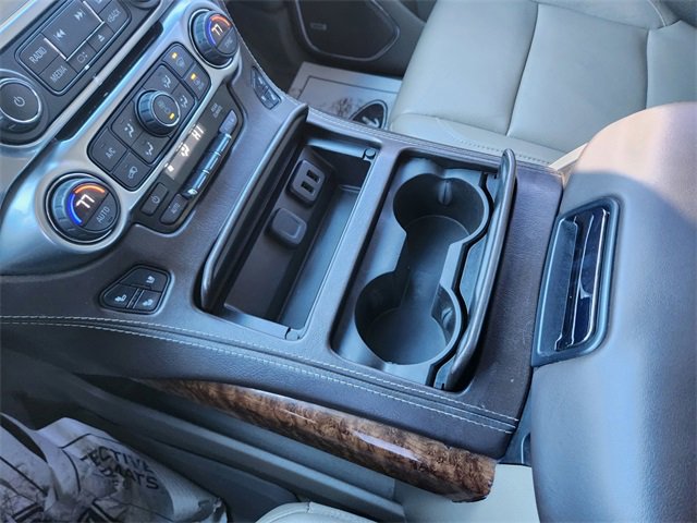 Used 2020 Chevrolet Suburban Premier image 8