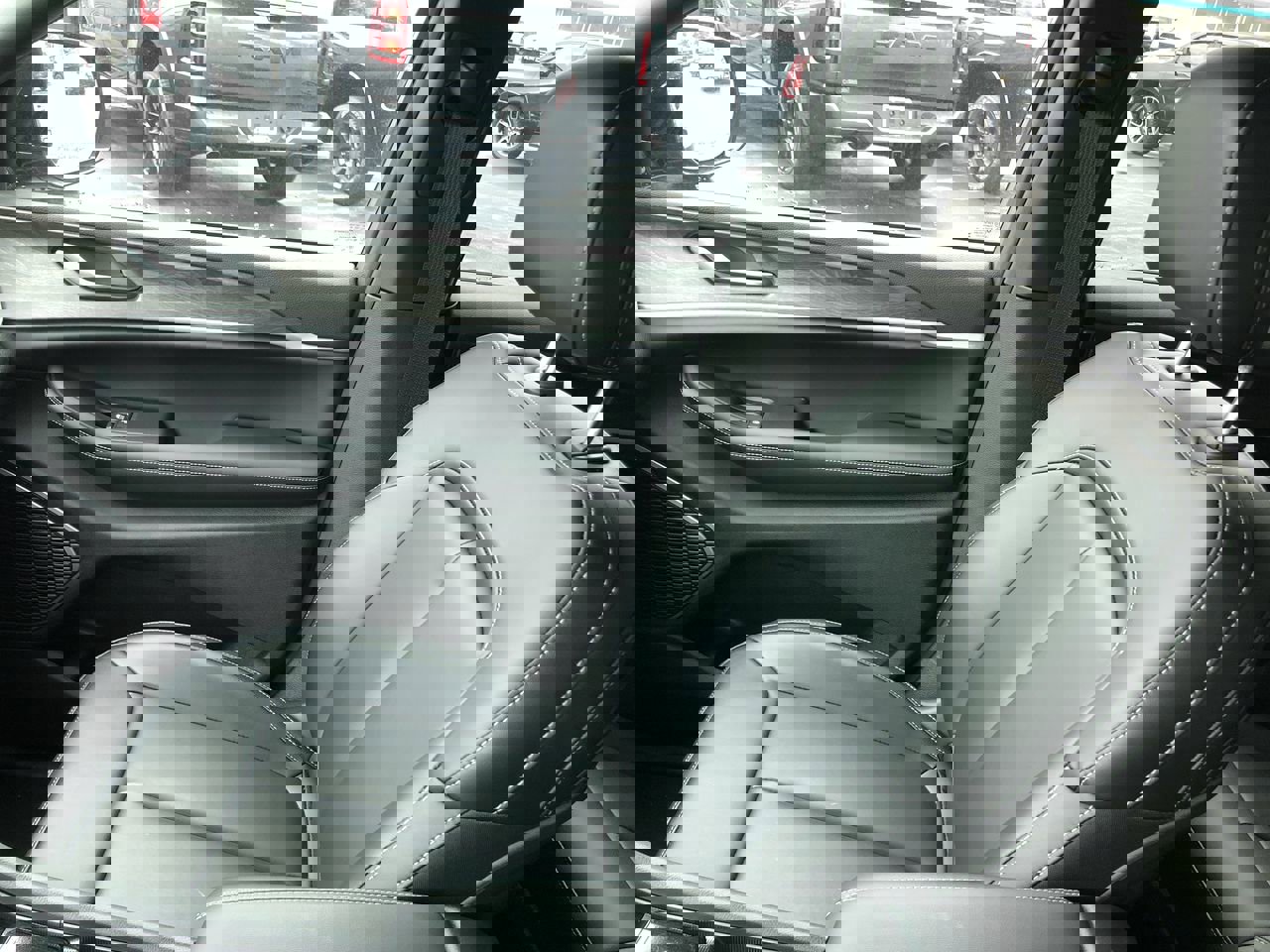 New 2026 Jeep Grand Cherokee Limited image 32