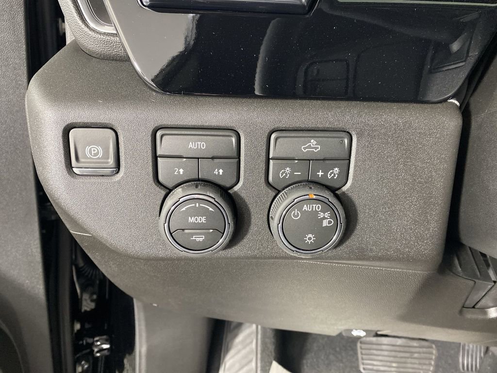 New 2026 Chevrolet Silverado 1500 LT w/ Protection Package image 19