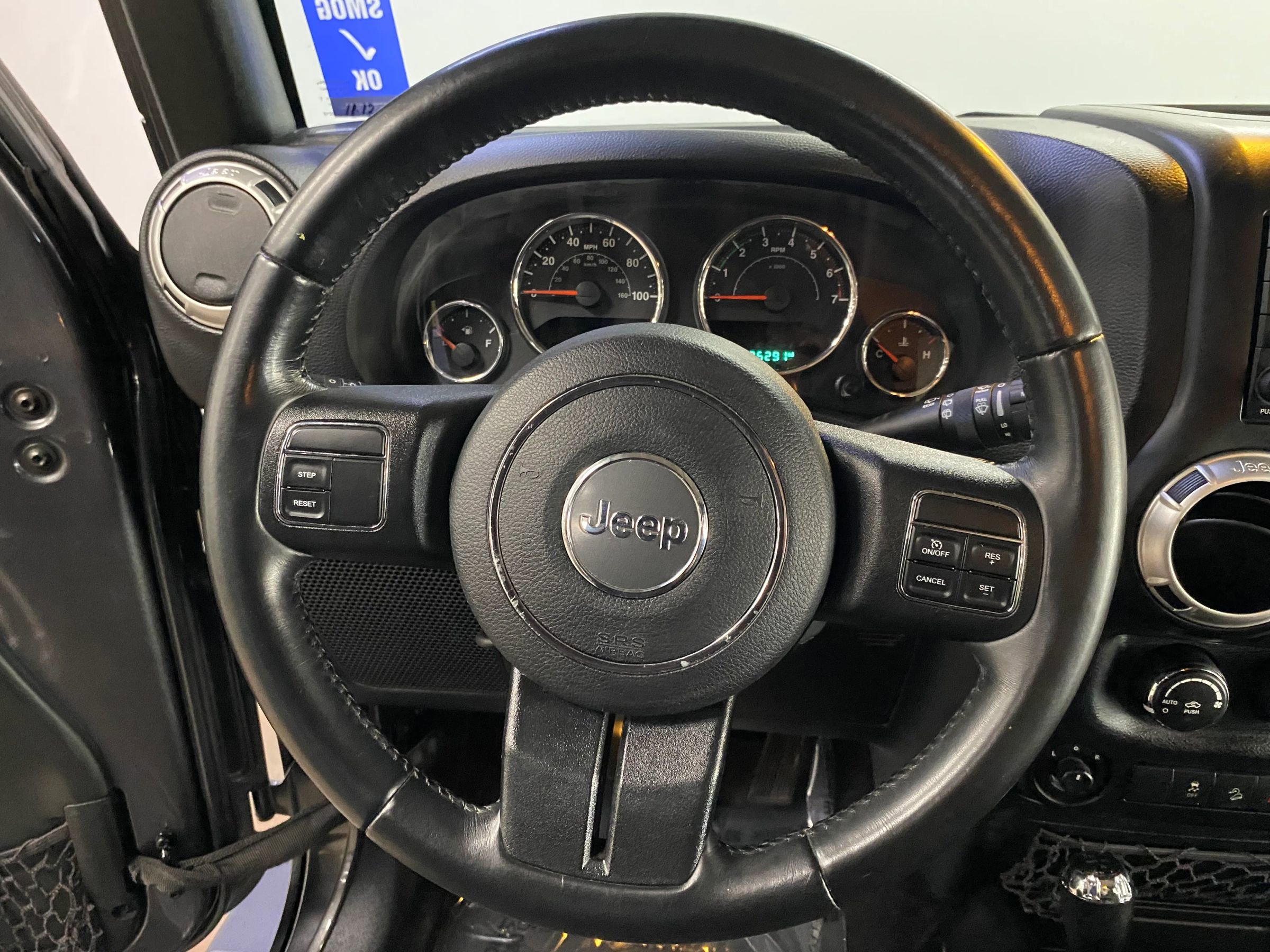 Used 2017 Jeep Wrangler Unlimited Sahara image 15