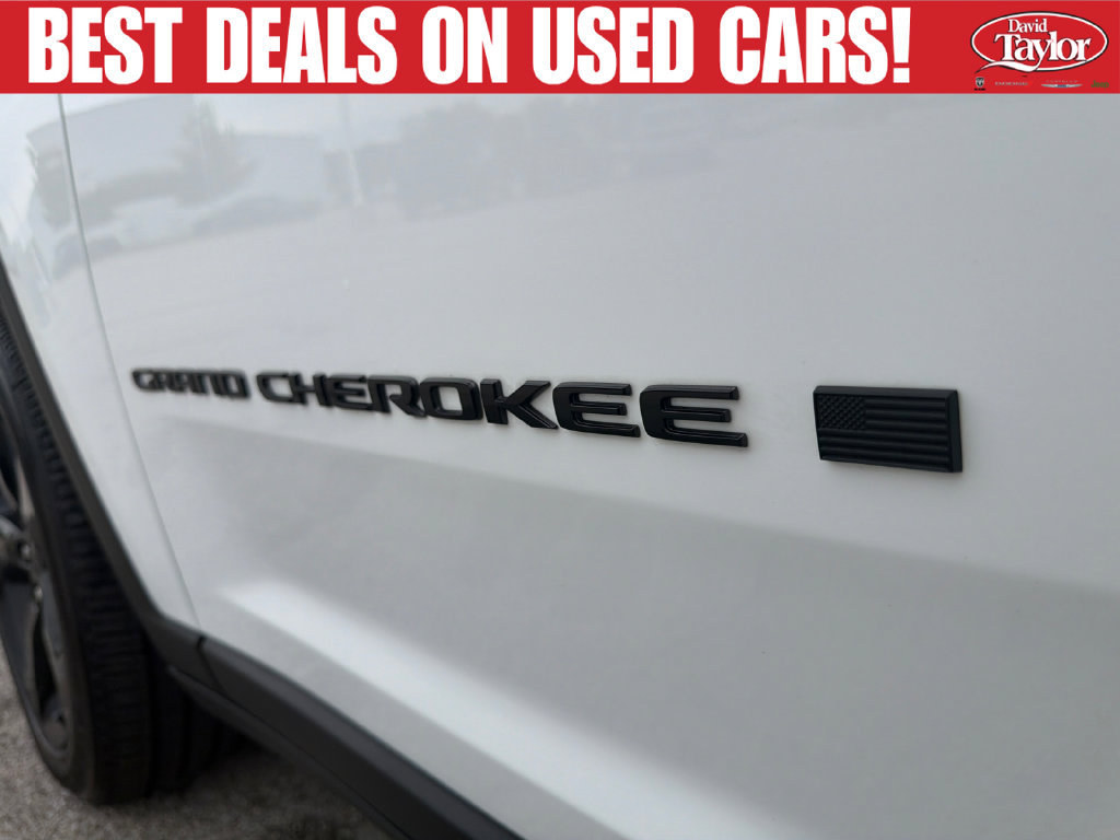 Used 2025 Jeep Grand Cherokee Altitude w/ Trailer Tow Package AWD/4WD image 41