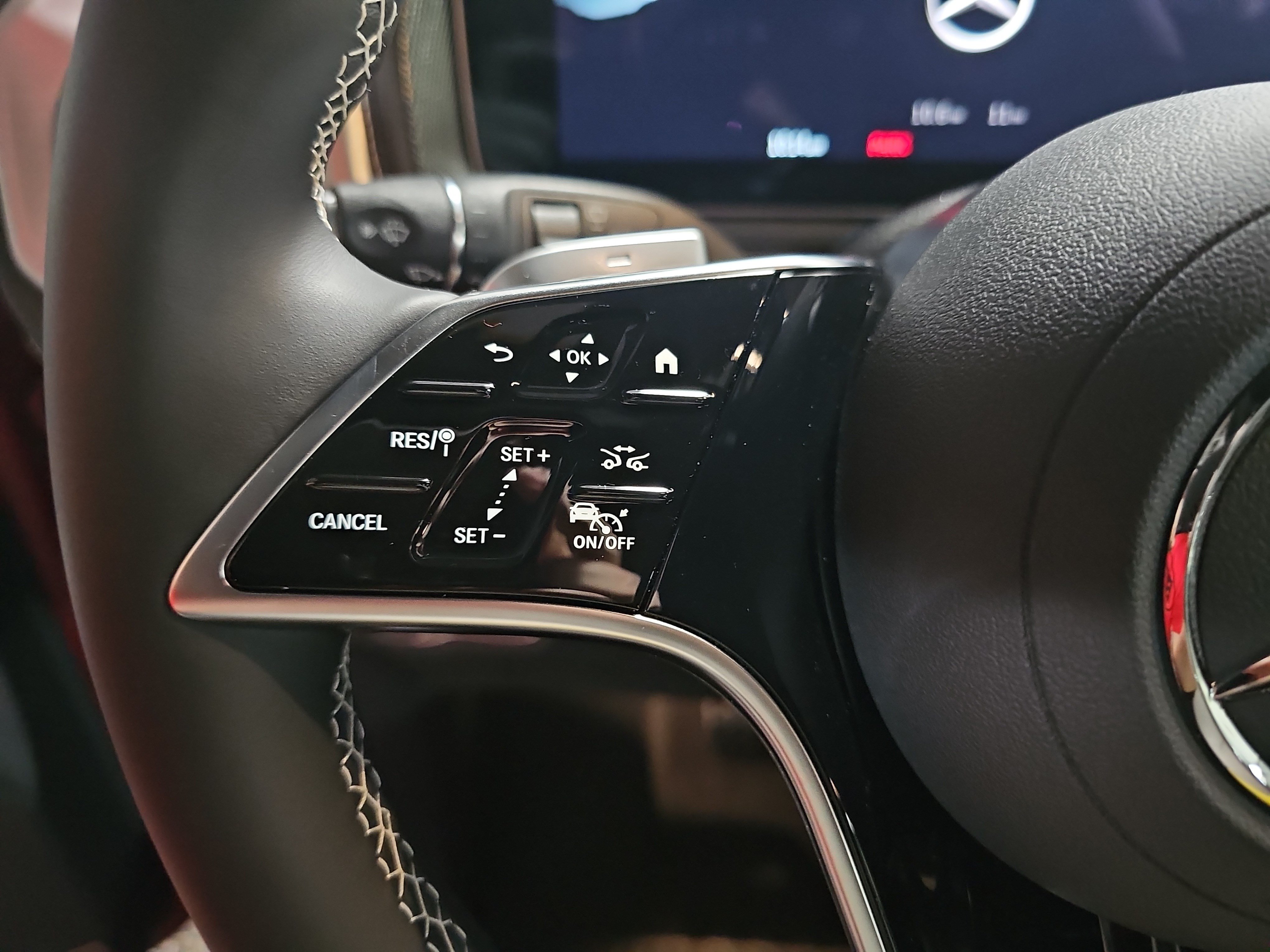 New 2027 Mercedes-Benz G 580 e image 17