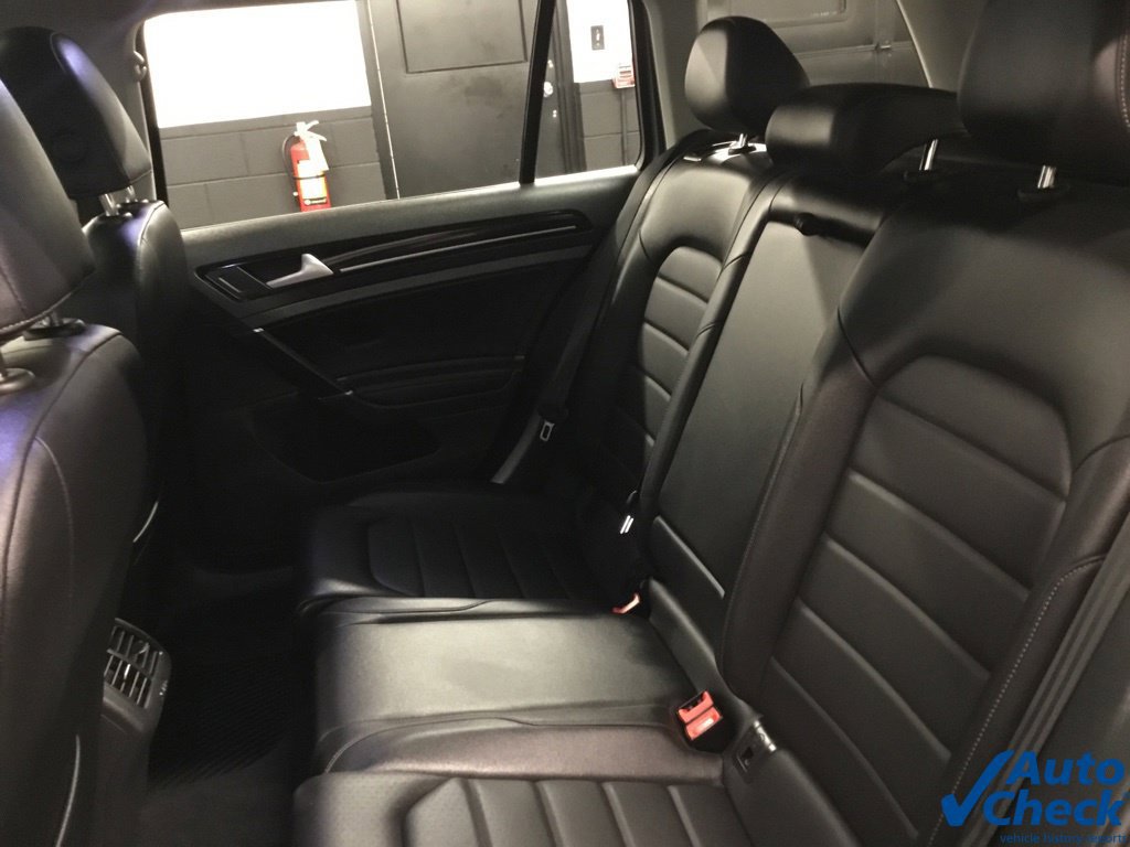 Used 2016 Volkswagen Golf SEL w/ Lighting Package (SEL) FWD image 30