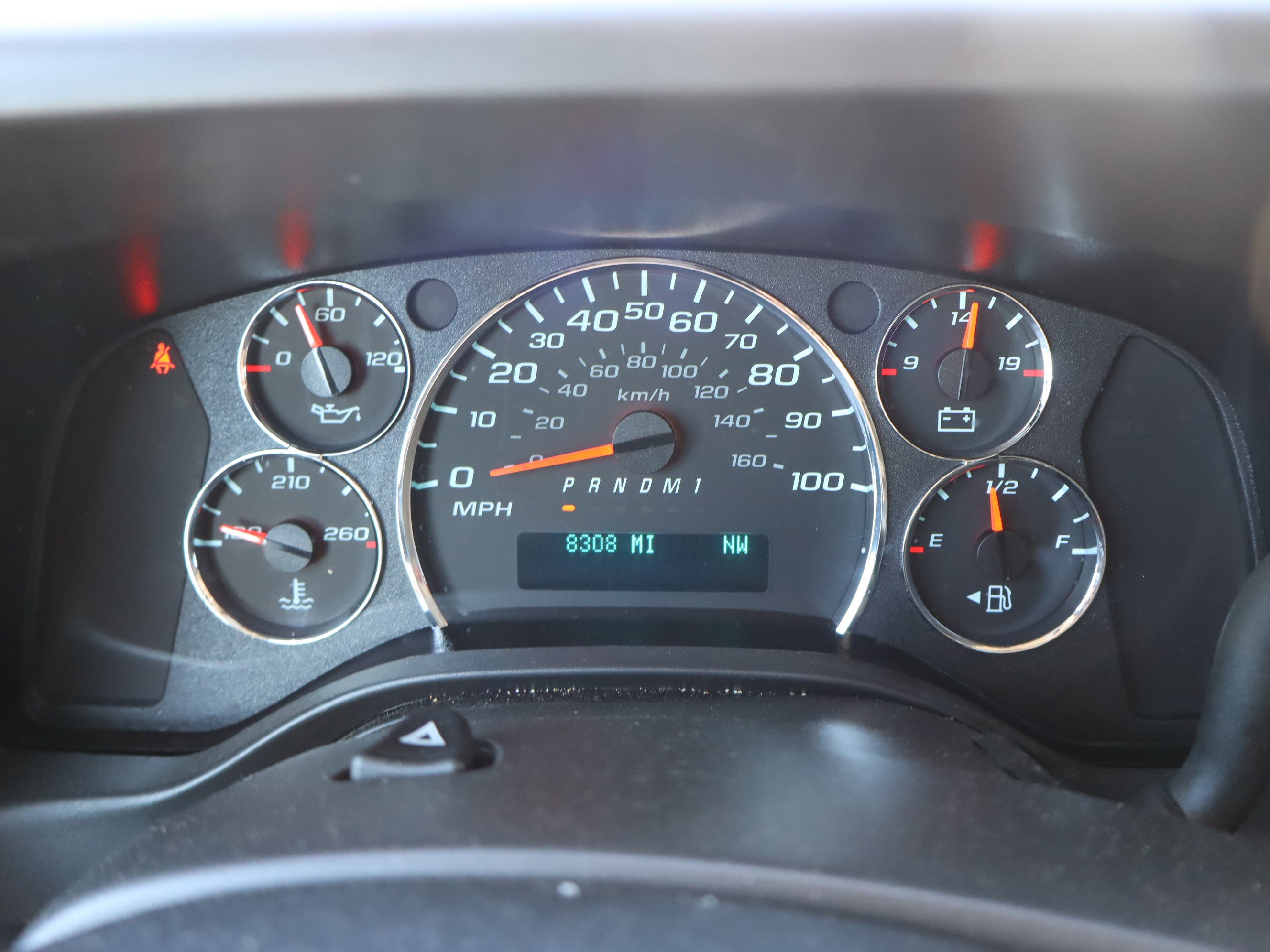 Used 2025 Chevrolet Express 2500 w/ Driver Convenience Package RWD image 21