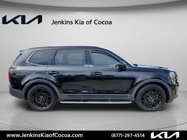 Certified 2022 Kia Telluride SX w/ SX Prestige Package AWD/4WD image 3
